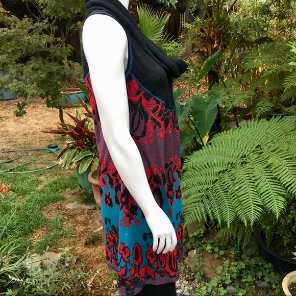 LAN VIE Sleeveless Multi-Colored Tunic/Dress NWOT - Picture 3 of 5